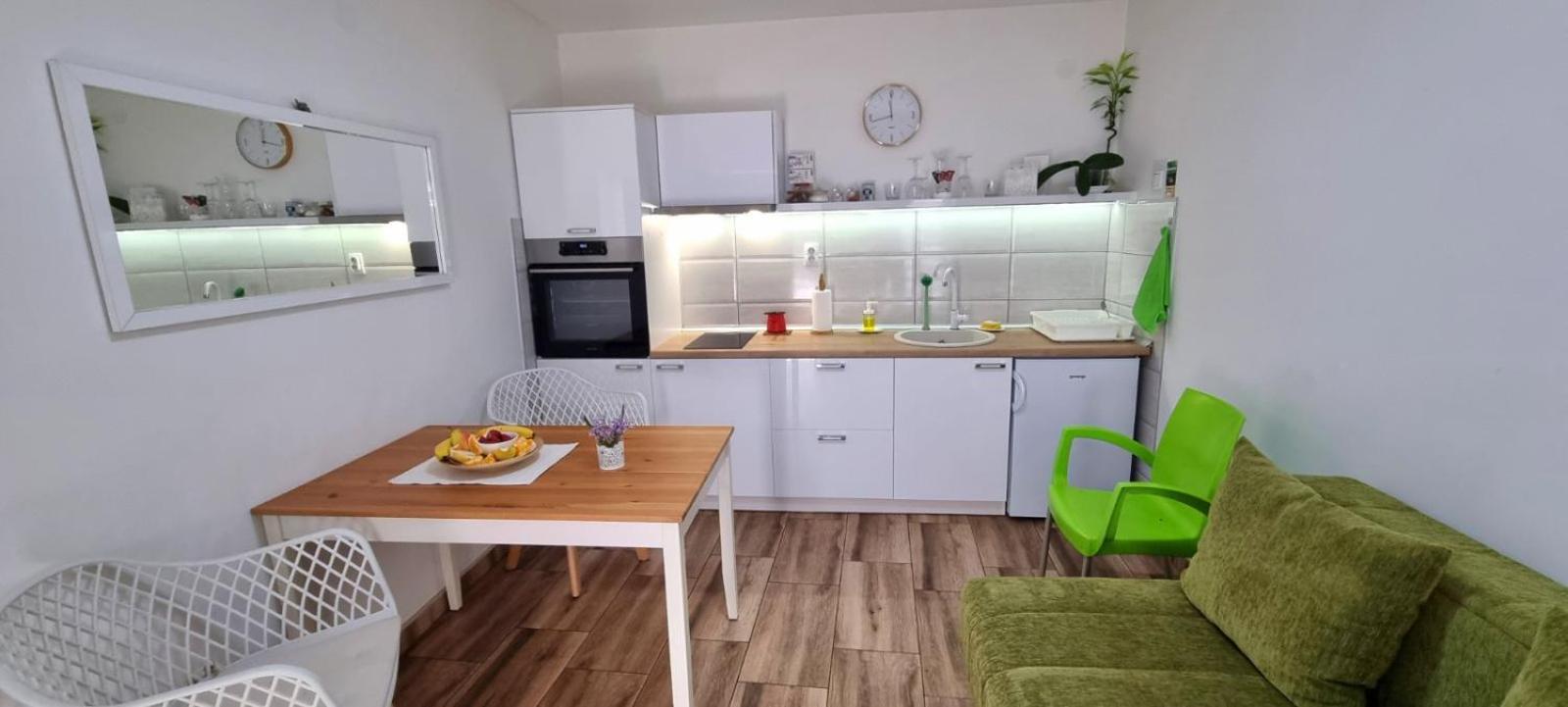 "My Life" Luxury River Apartments Nis Exterior photo