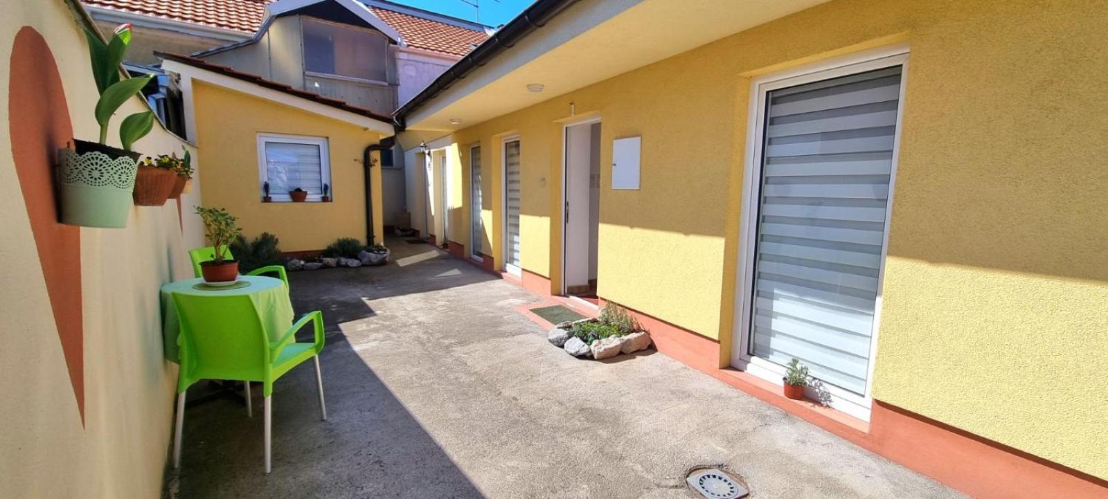 "My Life" Luxury River Apartments Nis Exterior photo